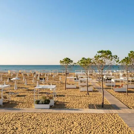 A Lovely Modern Flat A Stone Throw From The Sea * Бибионе